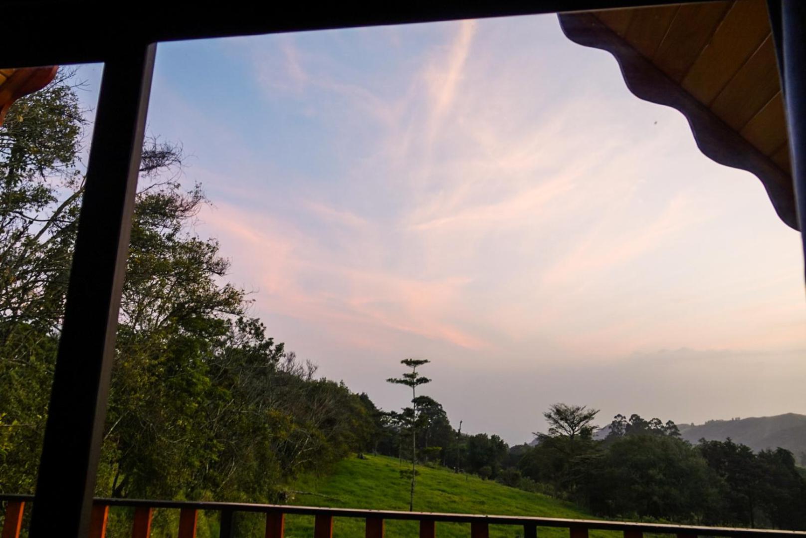 Cabana Indira Monteverde Exteriér fotografie